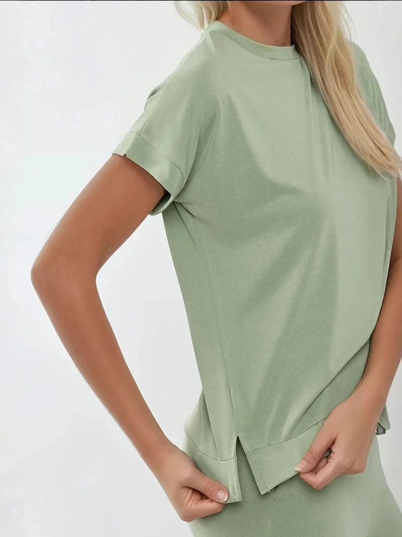 هيكاب تيشيرت أساسي بلمسة ناعمة من مجموعة بوسم